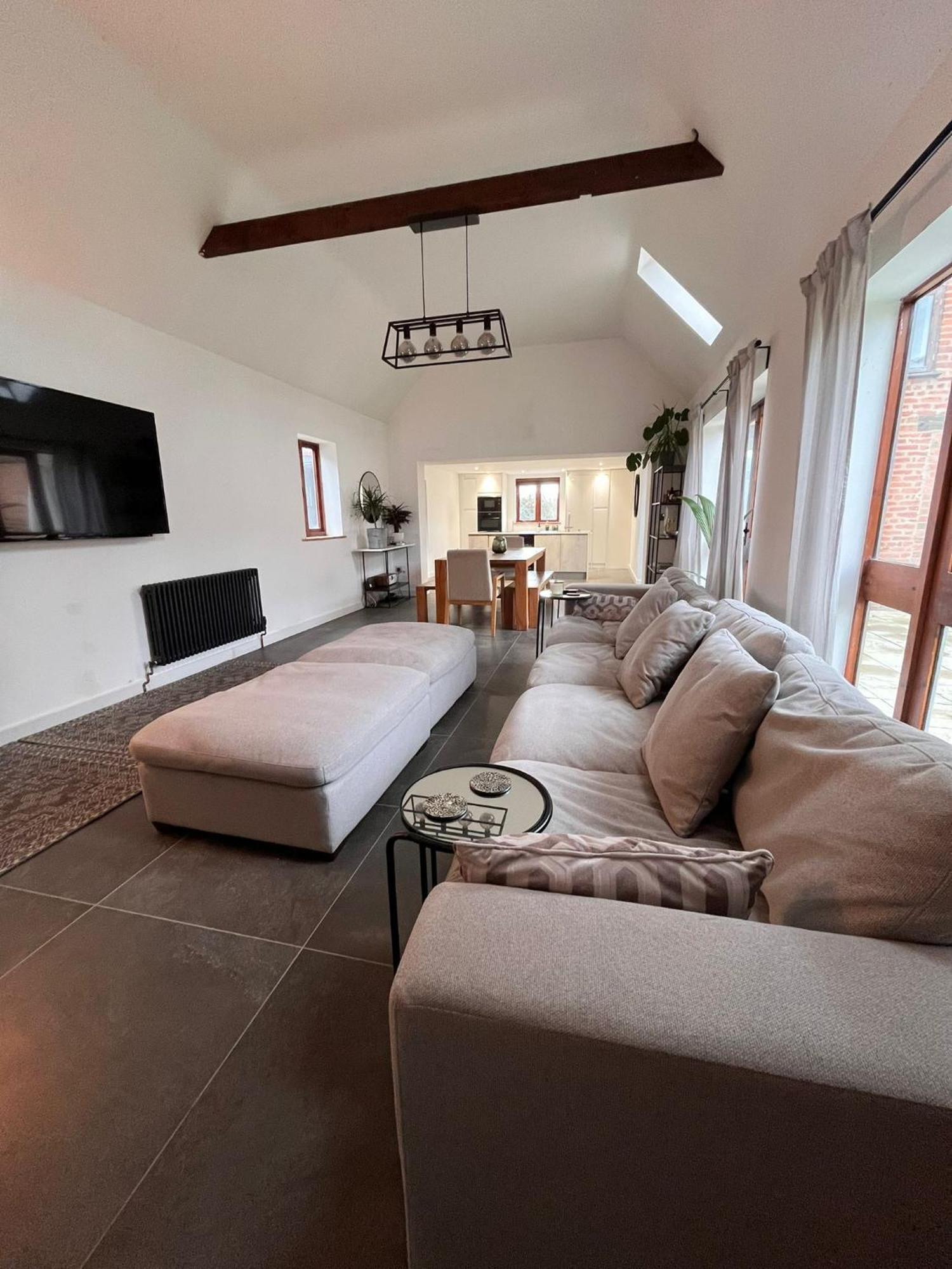 Oak Barn-ideal For Nec,hs2,bhx,family Gatherings Appartement *